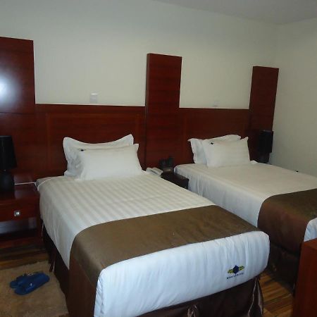 Miracle Hotel Adis Abeba Exterior foto